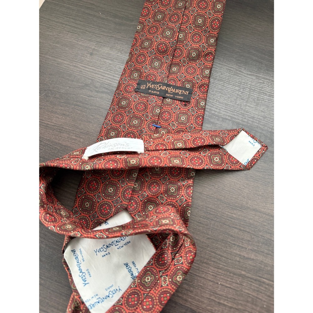 Yves Saint Laurent Mens‎ Silk Tie Red Geometric Pattern Designer Luxury